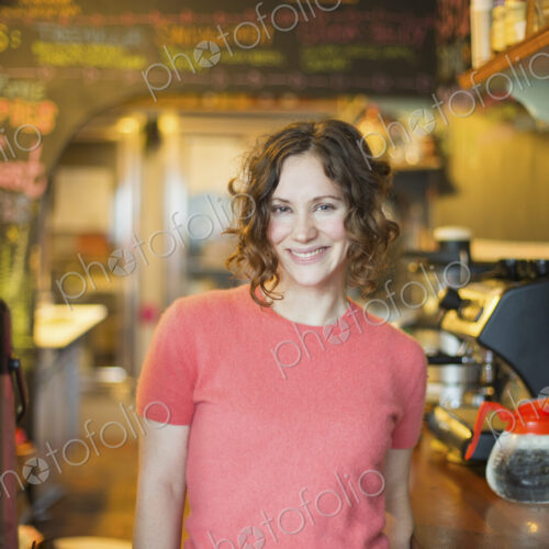 A coffee shop and cafe in High Falls called The Last Bite. A young woman by the coffee… A coffee shop and cafe in High Falls called The Last Bite. A young woman by the coffee…