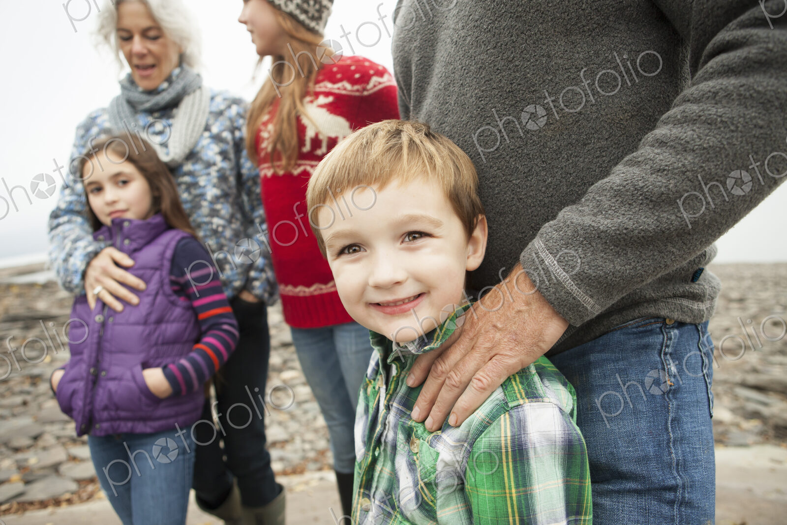A day out at Ashokan lake. A group of people, adults, teenagers and children.