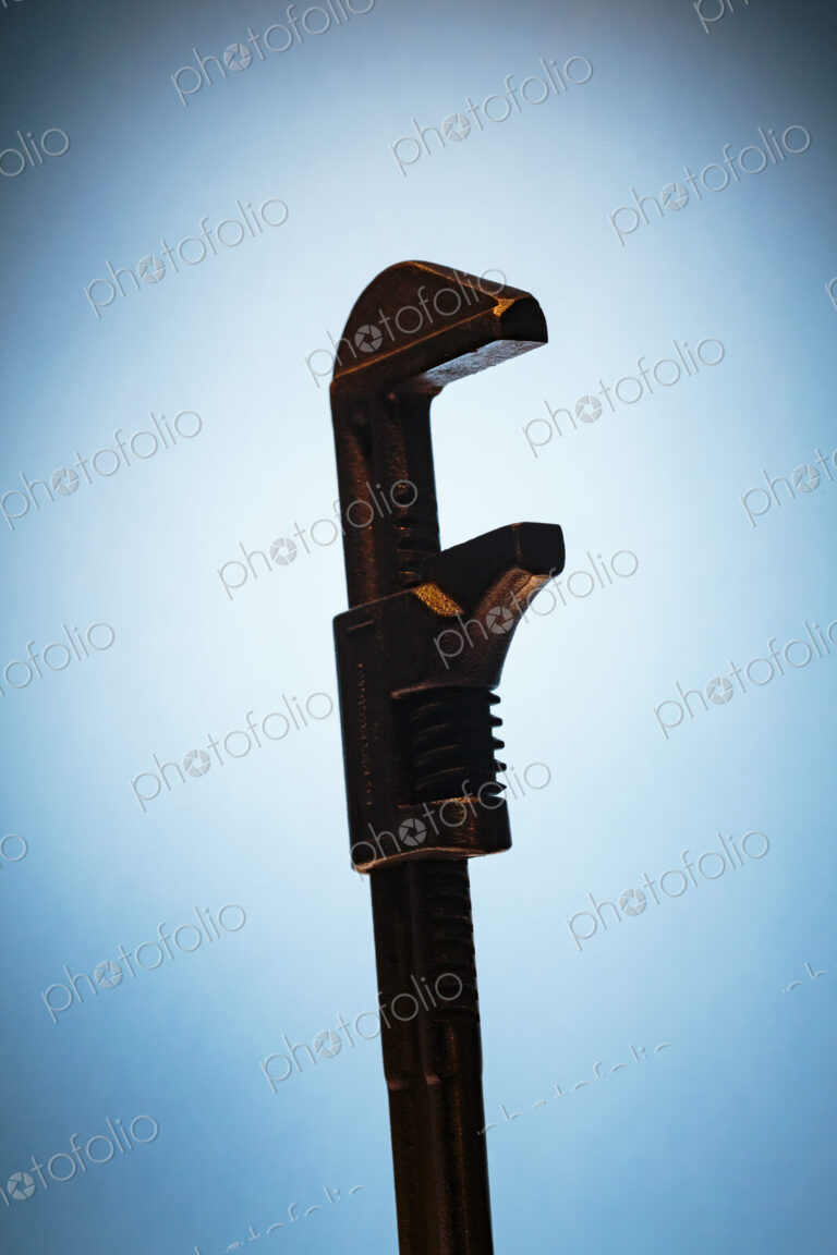 Adjustable pipe wrench, USA