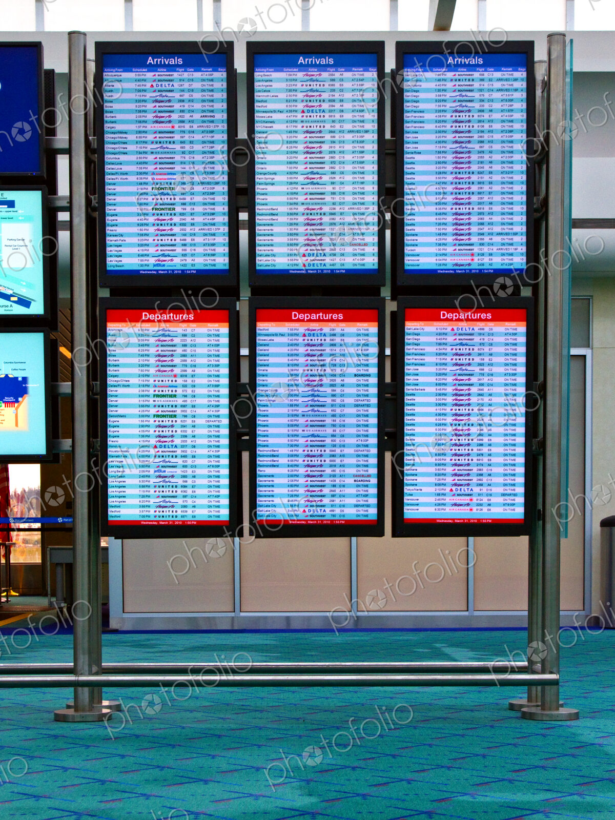 Airport Arrival and Departure Screen