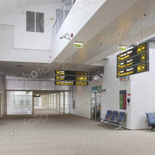 Airport Concourse Airport Concourse