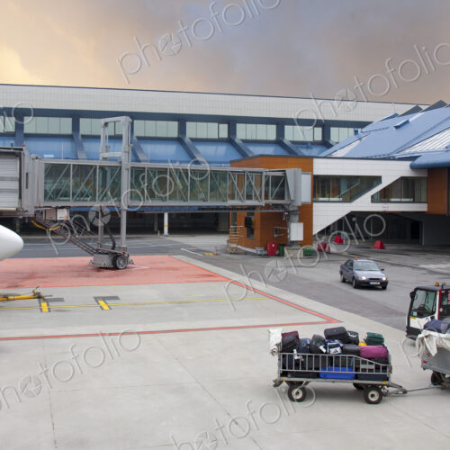 Airport Gate Arrival Airport Gate Arrival