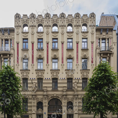 Albert Street, apartment buildings along the street designed by the architect Mikhail… Albert Street, apartment buildings along the street designed by the architect Mikhail…