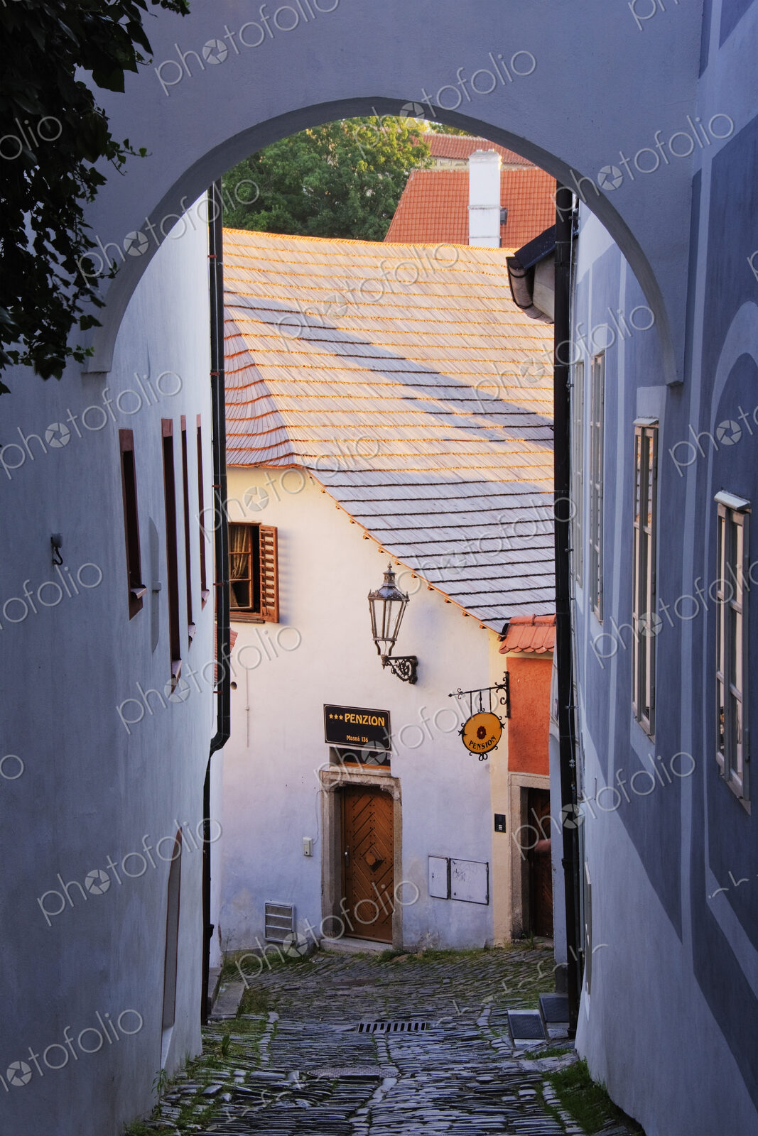 Alleyway through City