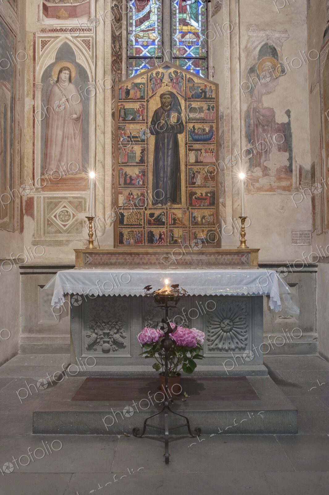 Alter in the Basilica of Santa Croce