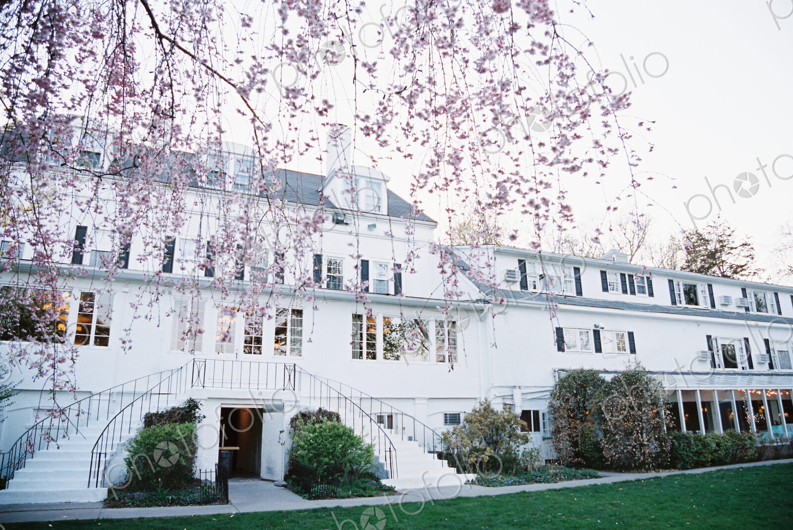 An elegant late 18th century mansion, facade with terrace and stairs