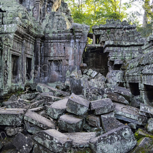 Ankor Wat, a 12th century historic Khmer temple and UNESCO world heritage site. Arches… Ankor Wat, a 12th century historic Khmer temple and UNESCO world heritage site. Arches…