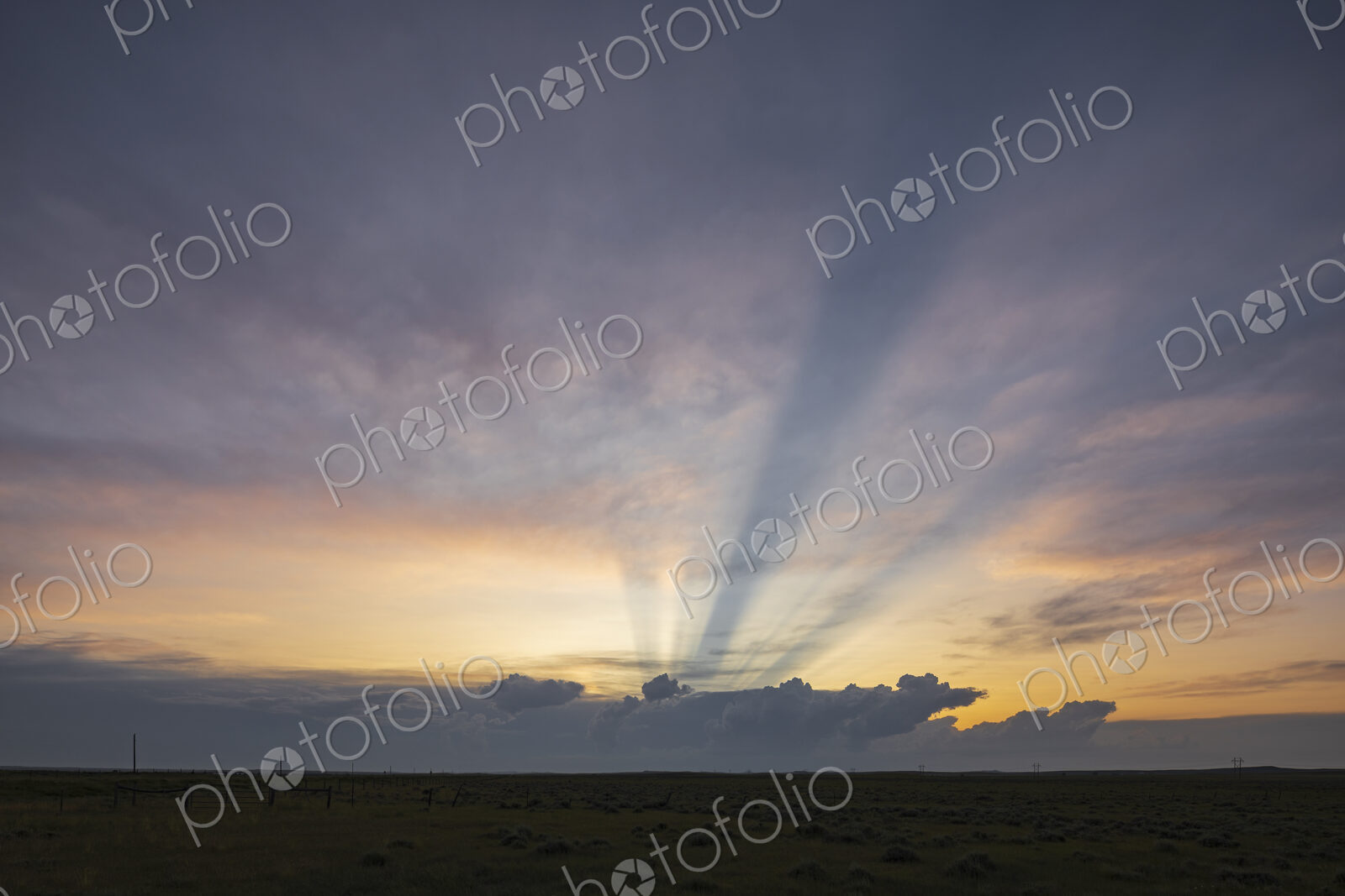 Anti-Crepuscular Rays at Sunset