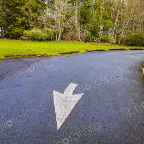 Arrow symbol on pavement, USA Arrow symbol on pavement, USA
