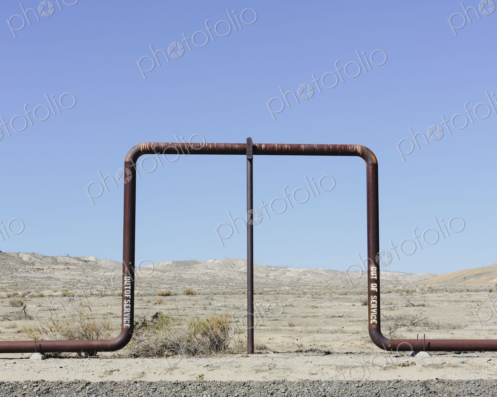 At the Midway-Sunset oil fields outside Bakersfield, crude oil is extracted from…