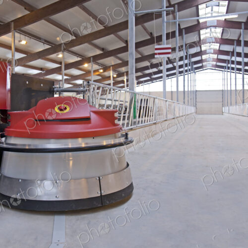 Automated Feed Pusher Automated Feed Pusher