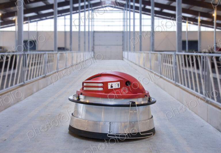 Automated Feed Pusher