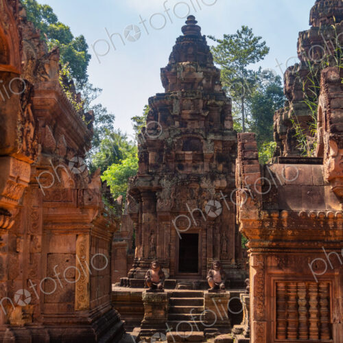 Banteay Srei or Banteay Srey is a 10th-century Cambodian temple dedicated to the Hindu…