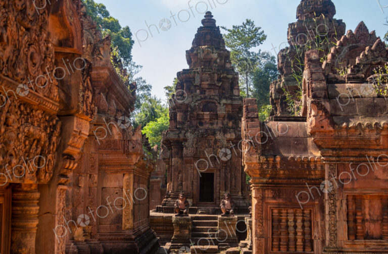 Banteay Srei or Banteay Srey is a 10th-century Cambodian temple dedicated to the Hindu…