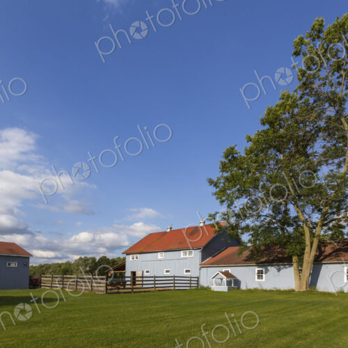 Barn and outbuildings on farm Barn and outbuildings on farm