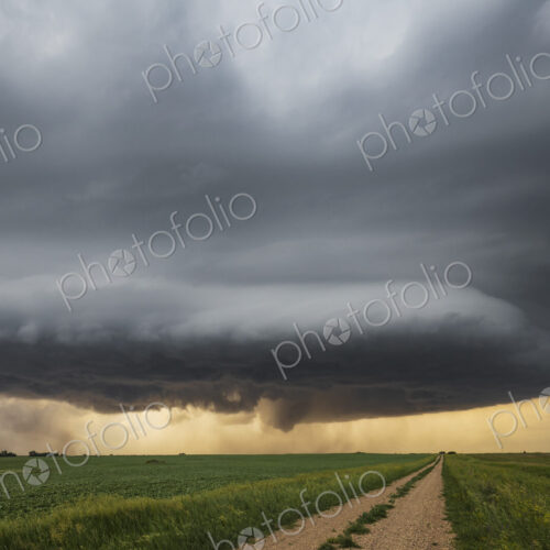 Base of a Supercell Showing the RFD, Rear Flank Downdraft Cut Base of a Supercell Showing the RFD, Rear Flank Downdraft Cut
