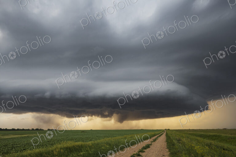 Base of a Supercell Showing the RFD, Rear Flank Downdraft Cut