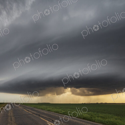 Base of a Supercell Showing the RFD, Rear Flank Downdraft Cut Base of a Supercell Showing the RFD, Rear Flank Downdraft Cut
