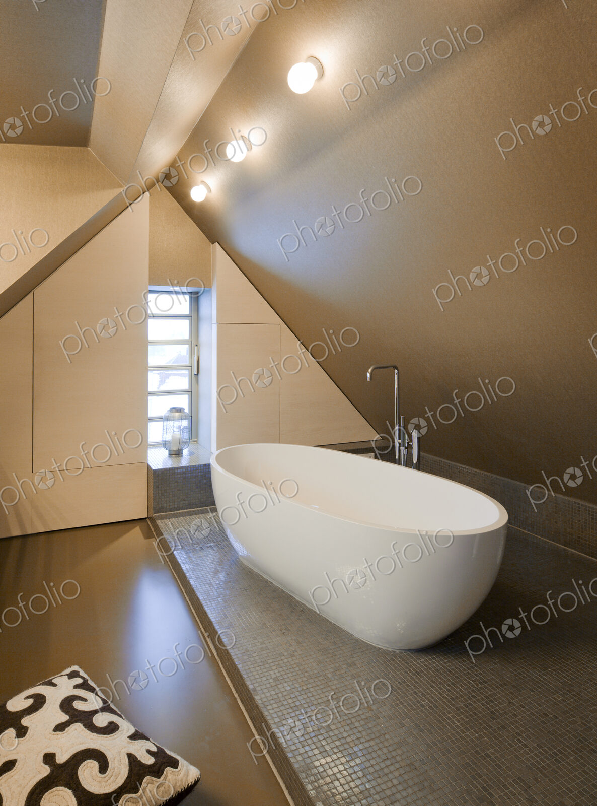 Bathtub in modern bathroom