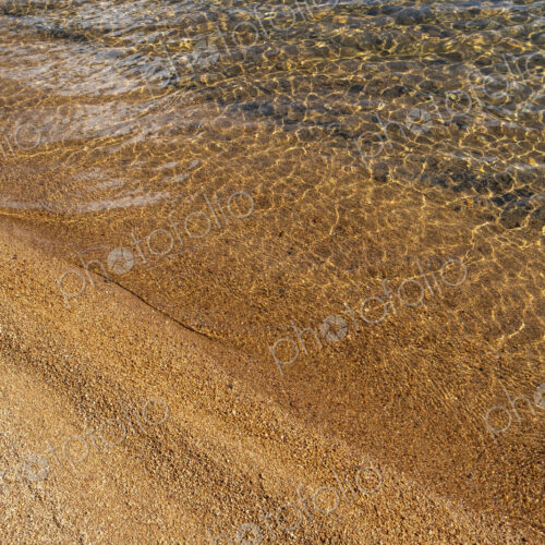 Beach and clear, clean waters of Lake Tahoe, High Sierra, CA, USA Beach and clear, clean waters of Lake Tahoe, High Sierra, CA, USA