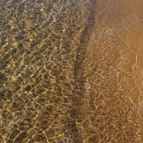 Beach and clear, clean waters of Lake Tahoe, High Sierra, CA, USA Beach and clear, clean waters of Lake Tahoe, High Sierra, CA, USA