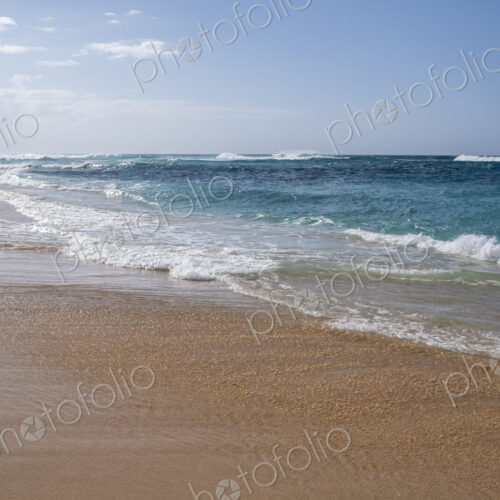 Beach and surf along Oahu's wild North Shore, Waimea Bay Beach. Beach and surf along Oahu's wild North Shore, Waimea Bay Beach.