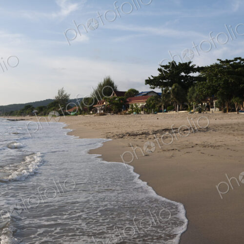 Beach cabins on the sand overlooking the Andaman sea. Beach cabins on the sand overlooking the Andaman sea.
