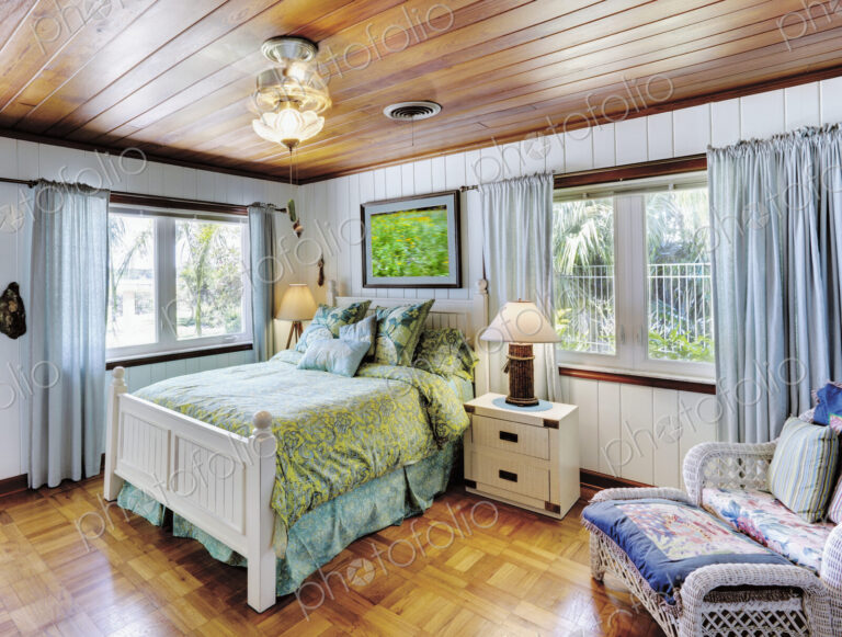 Bedroom With a Wood Ceiling