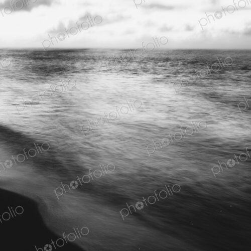 Blurred motion, the surface of the sea at dawn.