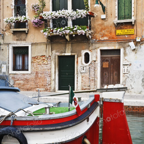 Boat in Canal Boat in Canal