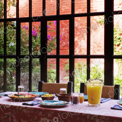 Breakfast Table Breakfast Table