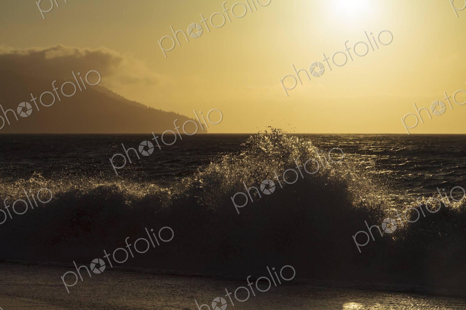 Breaking ocean waves, Strait of Juan de Fuca.