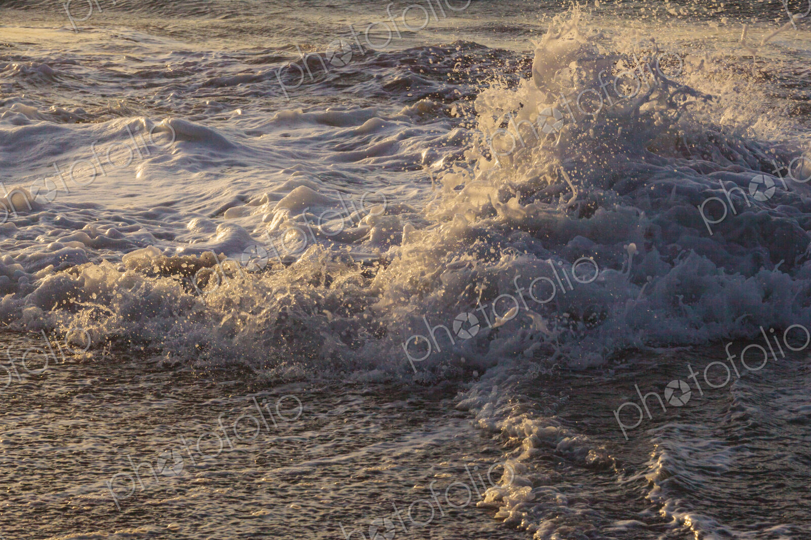 Breaking ocean waves, Strait of Juan de Fuca, Port Angeles.