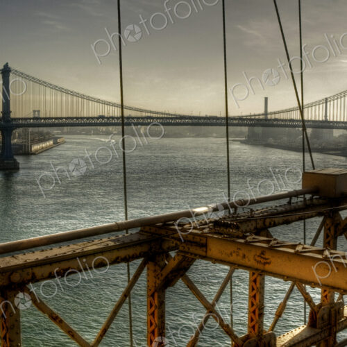 Brooklyn Bridge on an Overcast Day Brooklyn Bridge on an Overcast Day