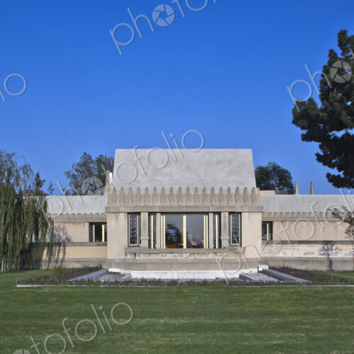 Building in a Park-Like Setting