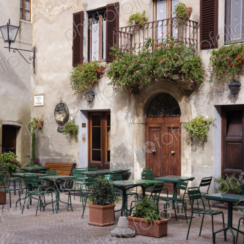 Cafe Seating in the Piazza di Spagna