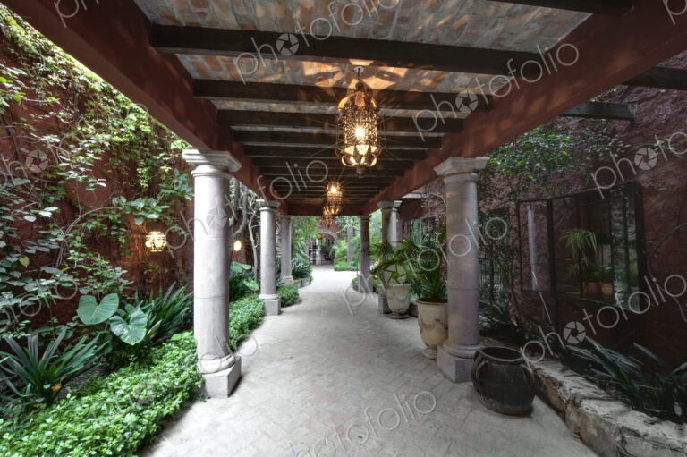 Casa Luna Quebrada Walkway