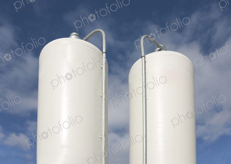 Cattle Feeding Tanks