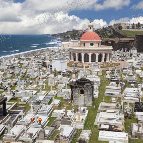 Cementerio de Santa Maria Magdalena de Pazzis rests beside the Atlantic Ocean in Old… Cementerio de Santa Maria Magdalena de Pazzis rests beside the Atlantic Ocean in Old…