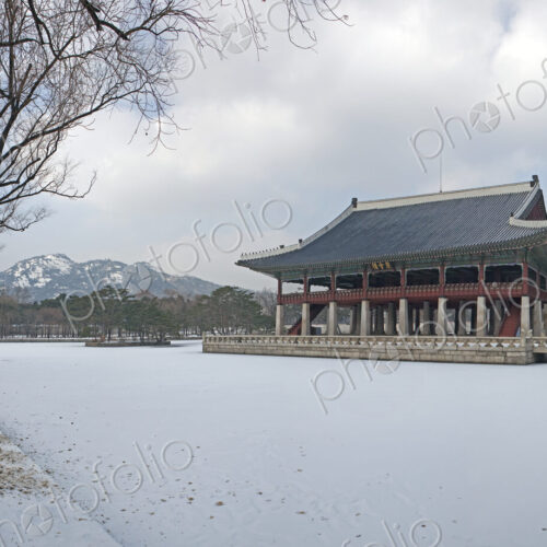 Changdeokgung Palace