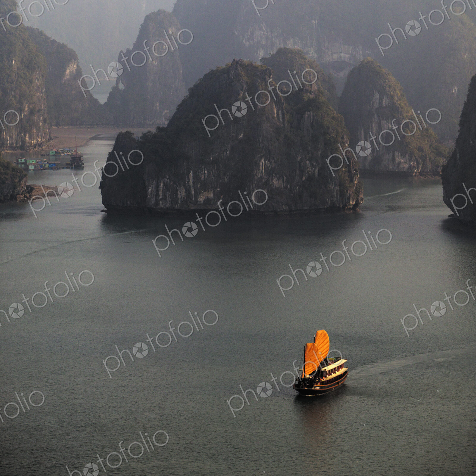Chinese Boat With Orange Sails