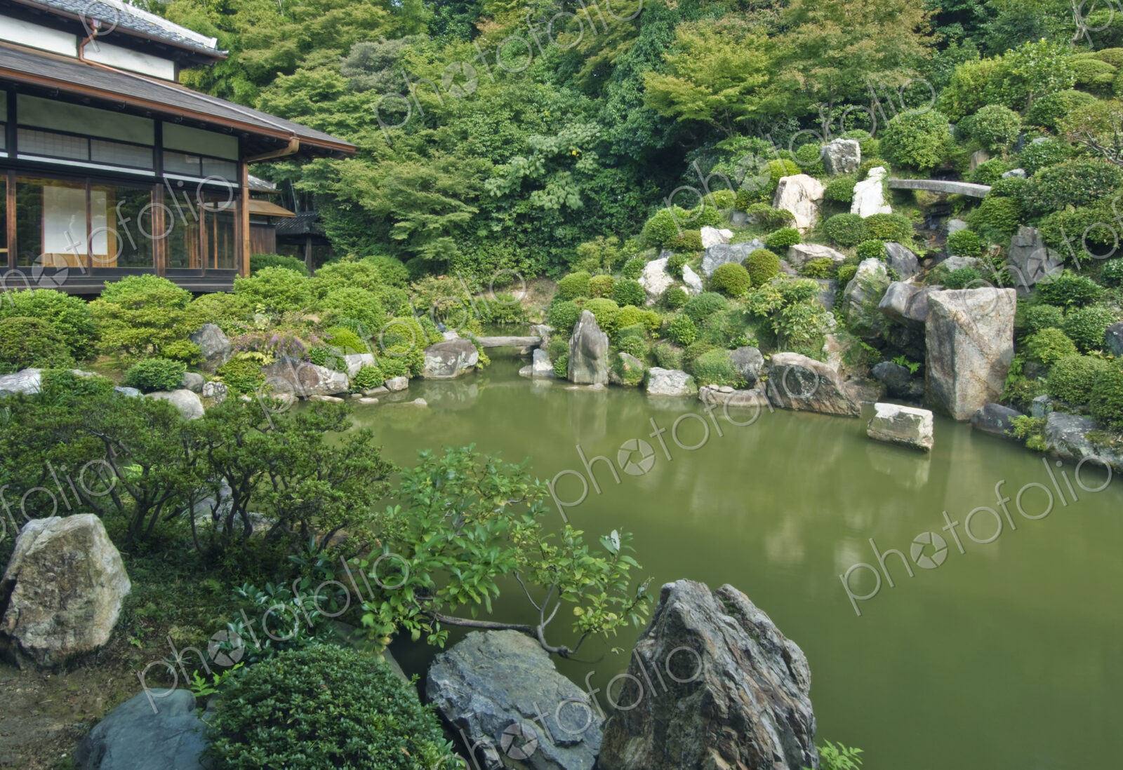 Chishaku-in Temple Garden