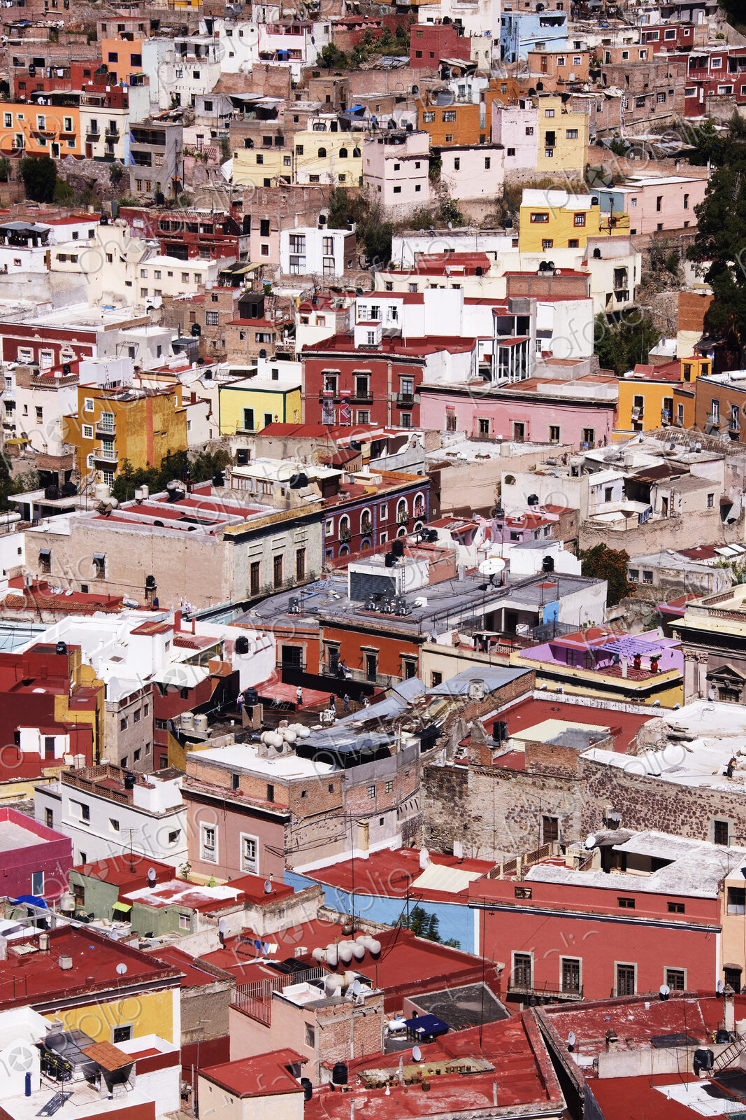 City Skyline, Overlook at the P?¡pila