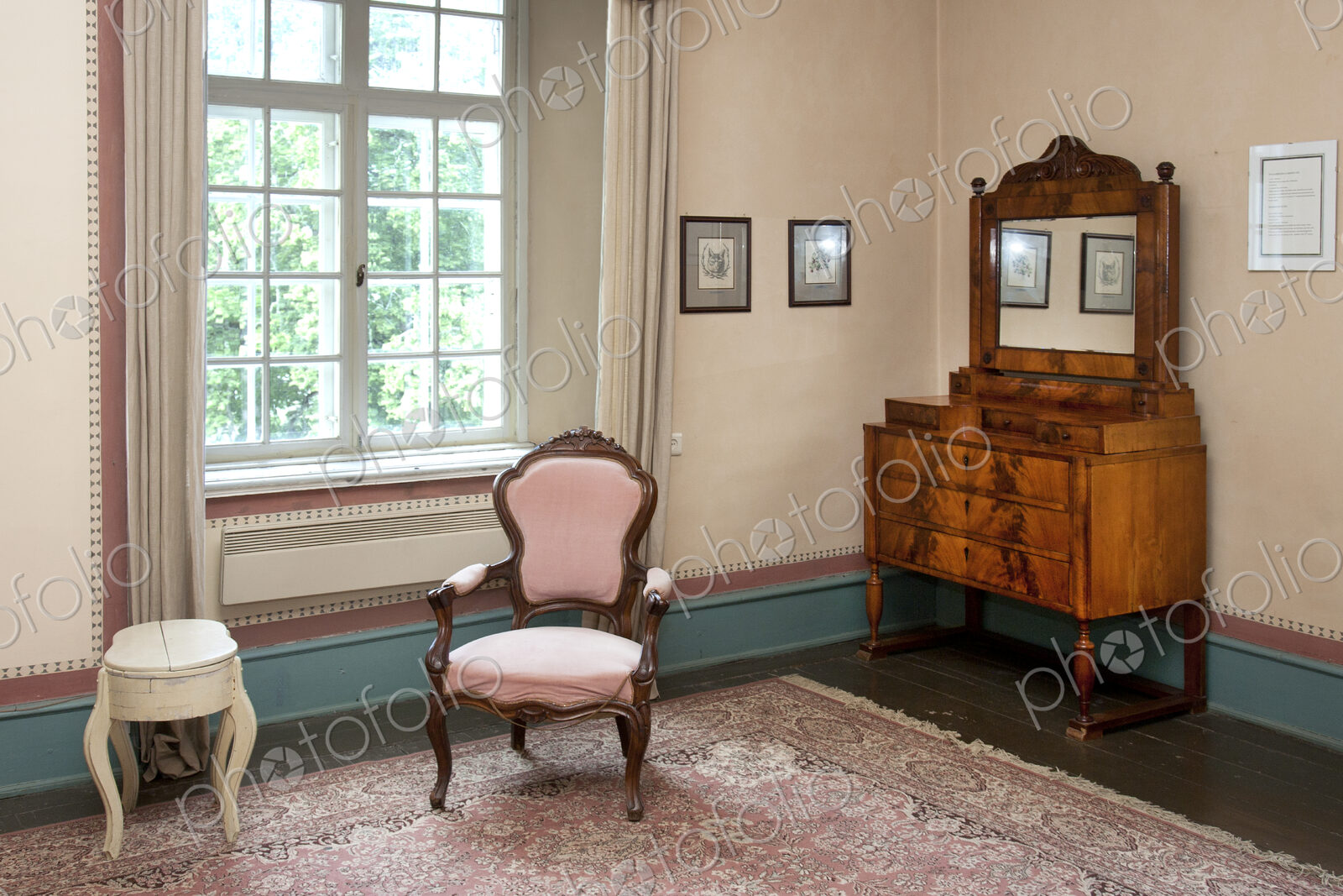 Classic Bedroom