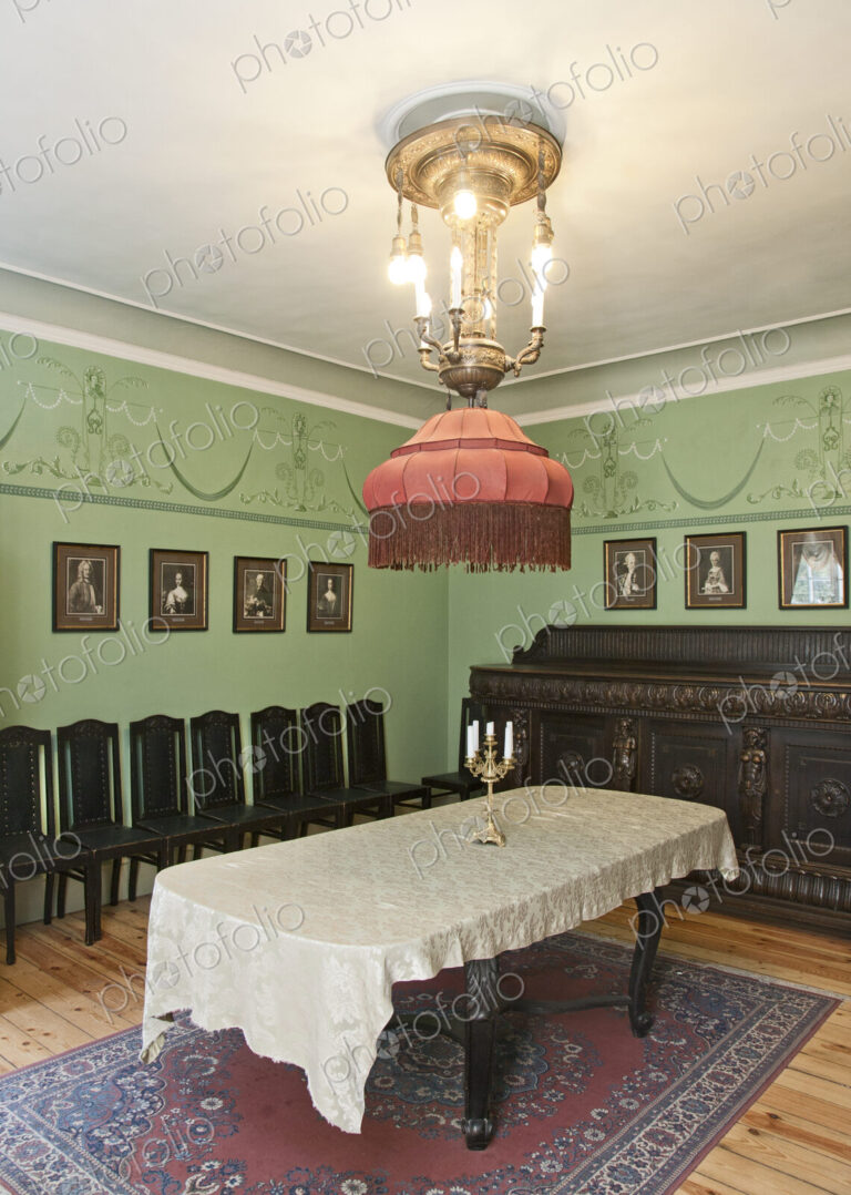 Classic Luxury Dining Room