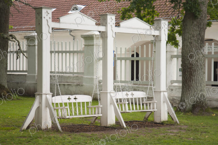 Classic Swing Set
