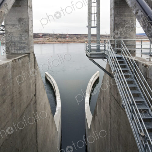 Closed Dam Floodgate