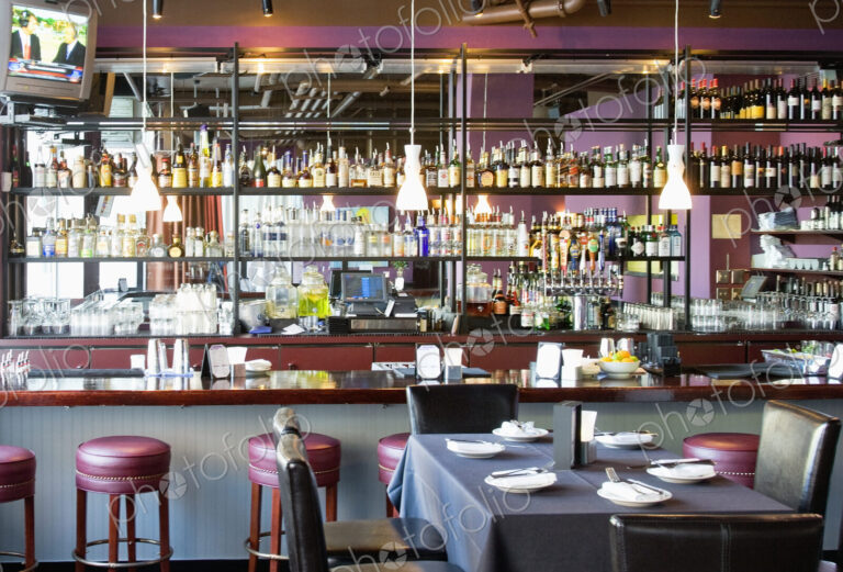 Cocktail Bar