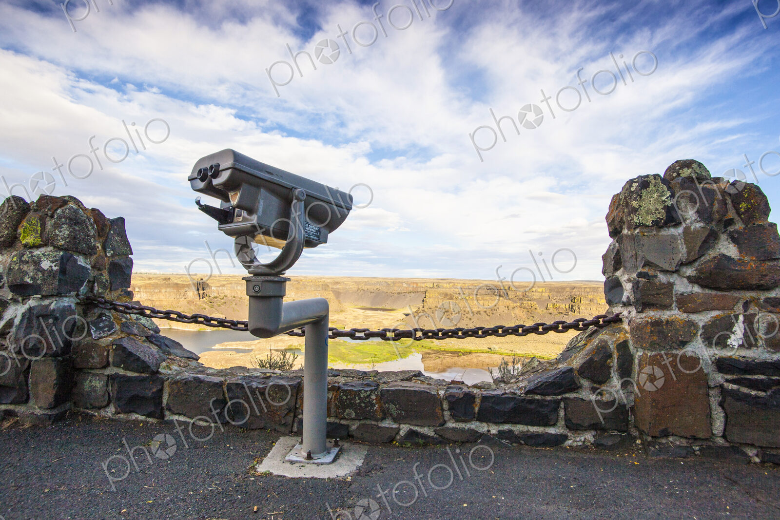 Coin operated tourist telescope at a viewing platform in Dry Falls State Park