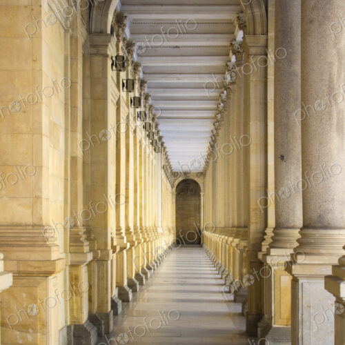 Colonnade Colonnade
